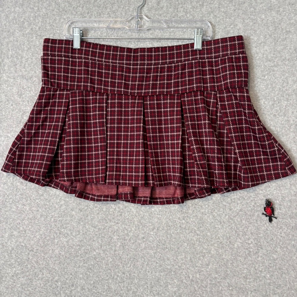 American Eagle Women's XL Mini Skort Burgundy Plaid Pleated Skirt Schoolgirl NWT
